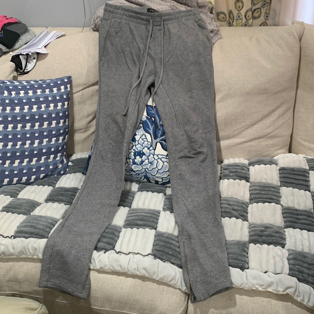 No tag great conditions Pacsun sweatpants size s